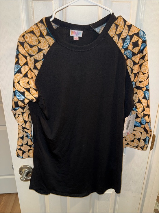 LuLaRoe Tops - LuLaRoe Womens Small Black Raglan Tee with Tan and Blue Patterned Sleeves